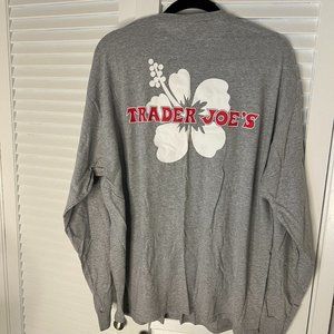 Trader Joes Long Sleeve Tshirt; Grey; Size XL